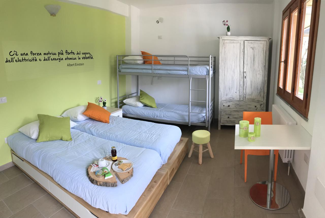 Ostello Casa Emmaus Maccagno Eksteriør billede